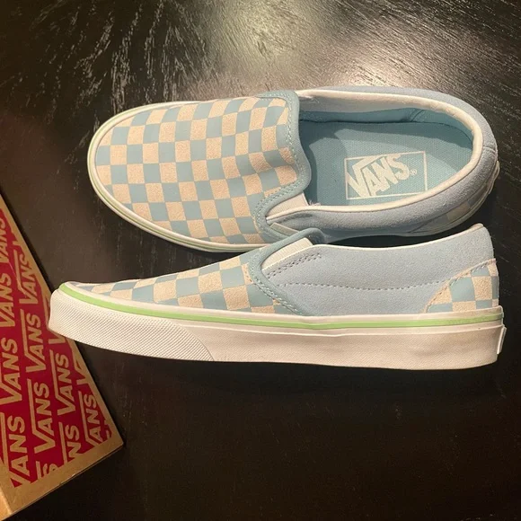 Vans Classic Suede Checkered Slip On Shoe - Picture 2 of 7